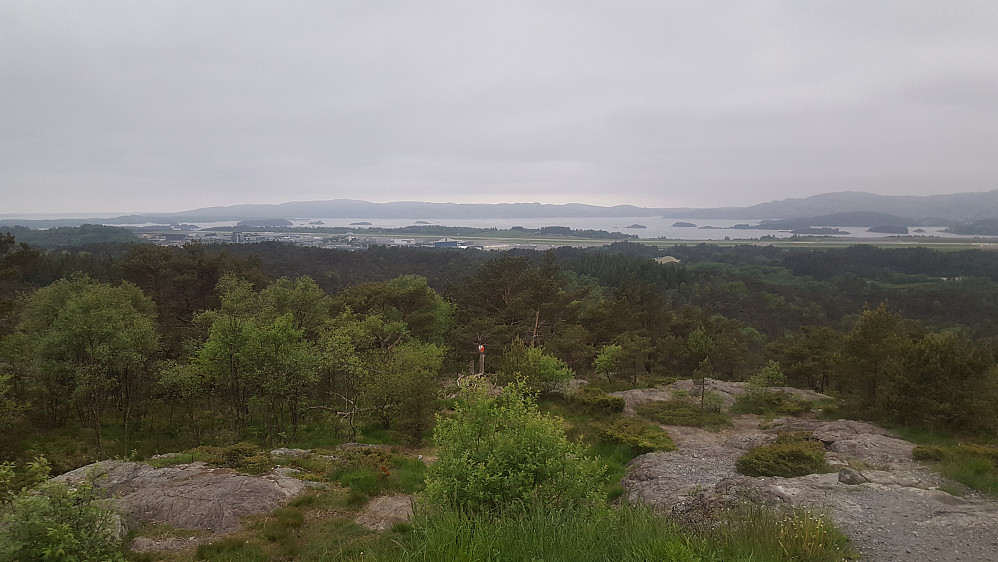 Bergen lufthavn, Flesland, sett fra Storrinden