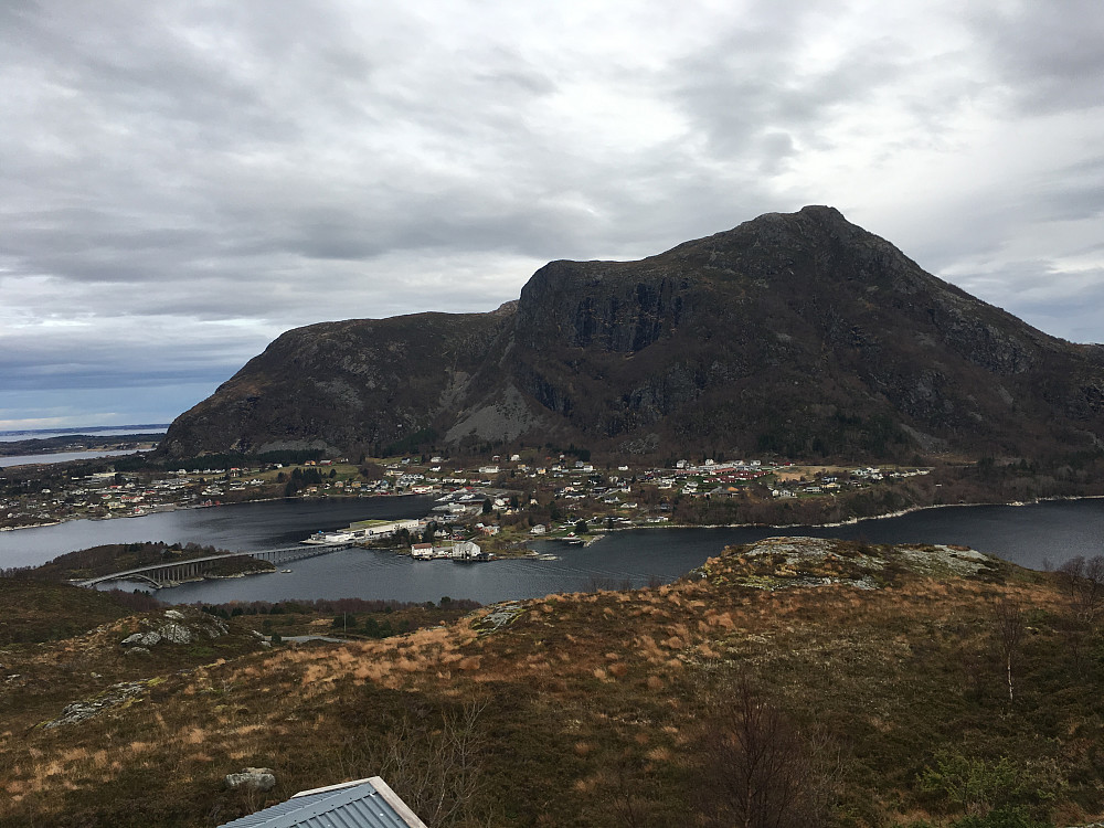 Midsund