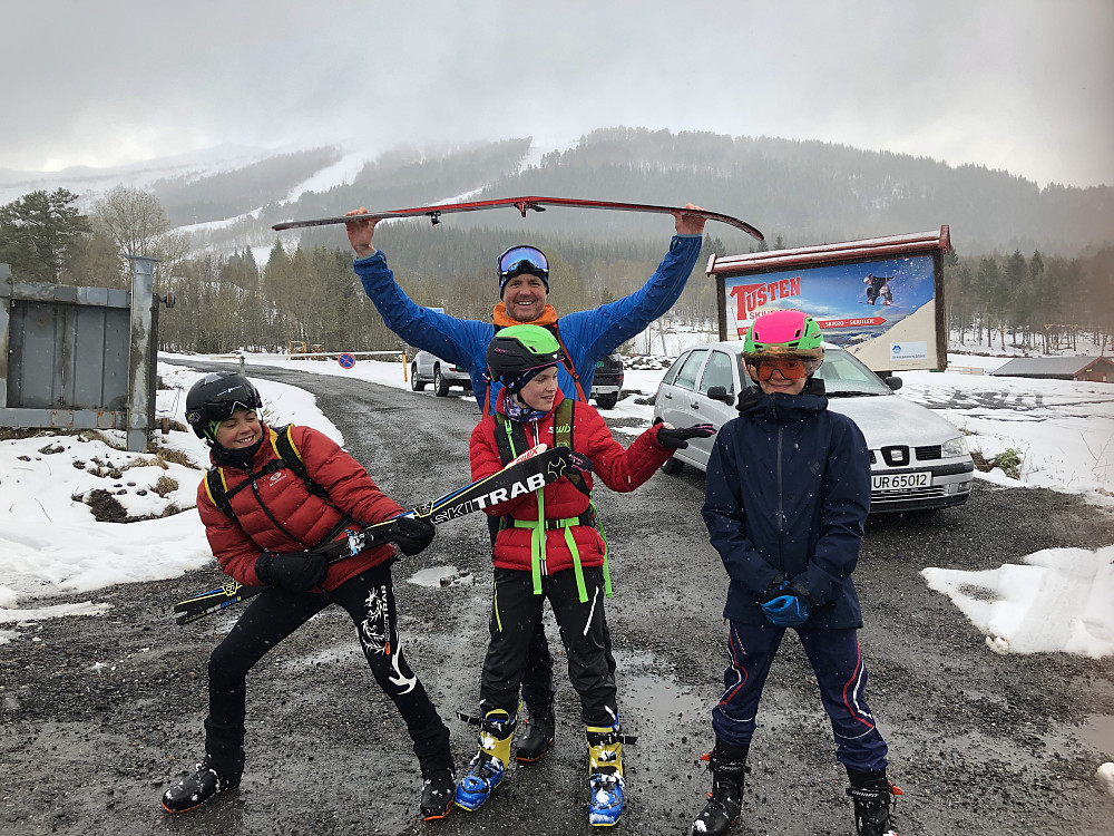 Vel nede. Mine gamle travere av noen Hagan ski har nå gjort sin misjon!