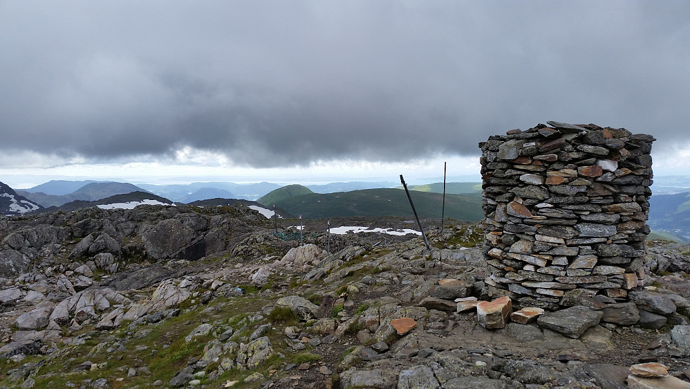 Varden på Gullfjelltoppen 987