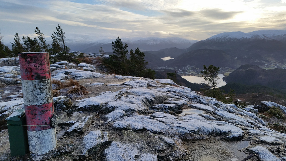 Hetlebakksåta med utsikt mot Gaupås - Gaupåsvatnet