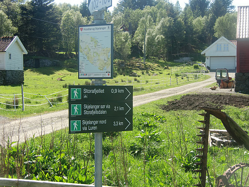Info skilt ved Husebø 
