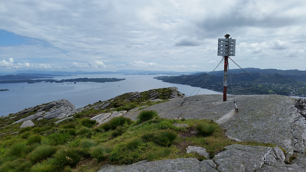 Haganesfjellet sett mot syd