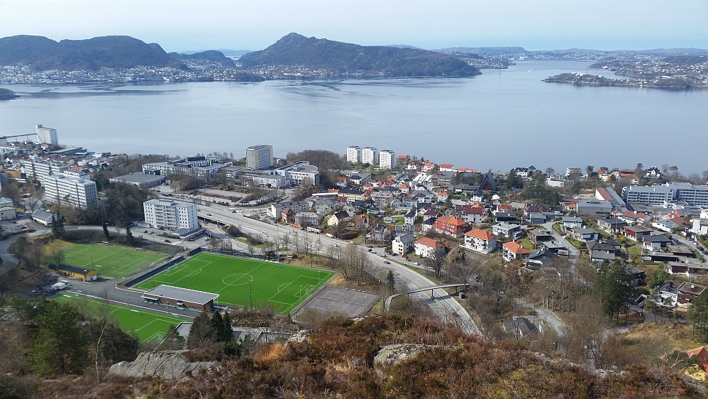 Sandviken Idrettslag sine fotballbaner fra Rognåsen
