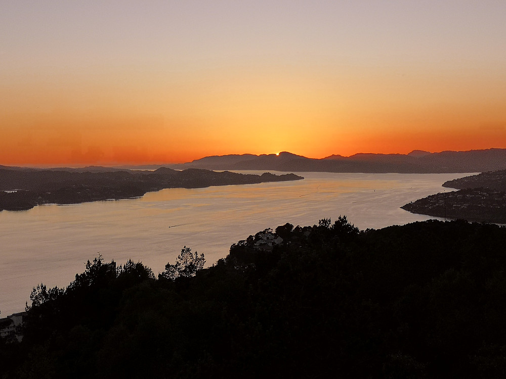 Solnedgang fra Trig.p. 208 på Eidsvågsfjellet