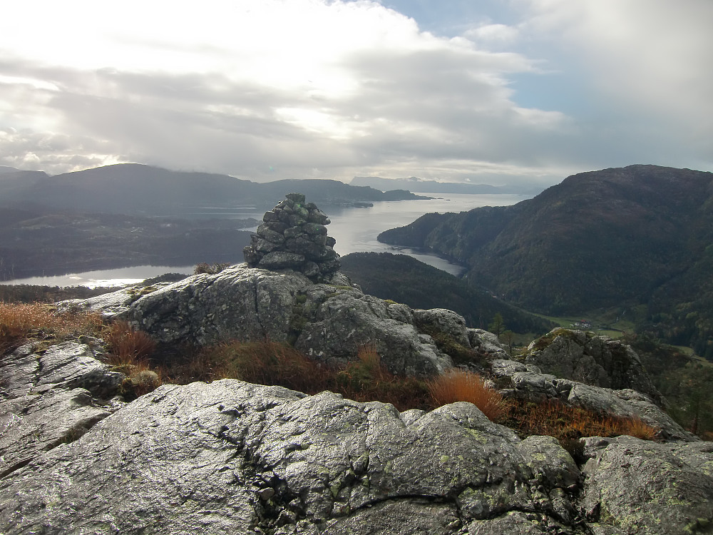 Passerte Nulten, en liten topp på vei mot Gråfjellet