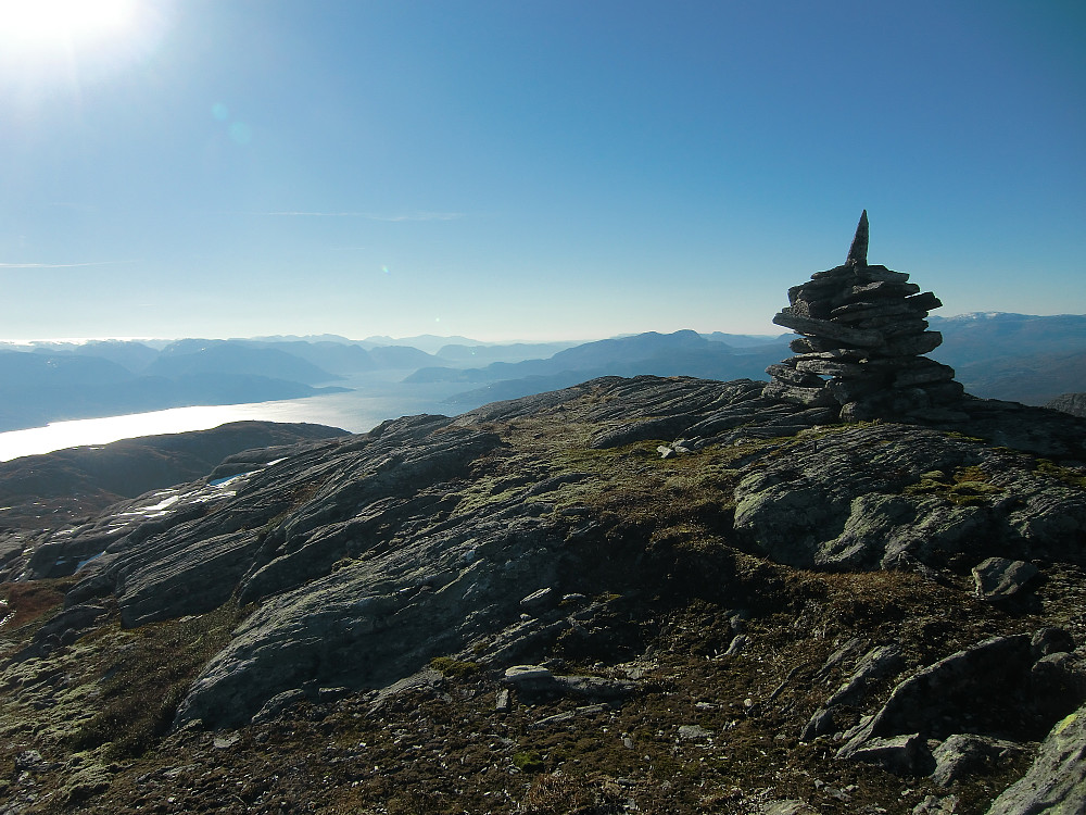 En vindfull dag på Gråeggi, kjapt nedover igjen for å litt mindre vind. 