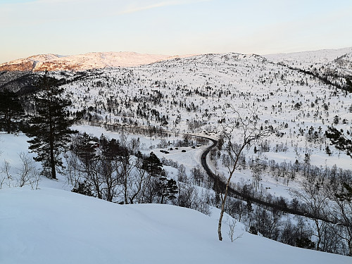 Utsikt fra Setskarhaugen mot Båtaleitet