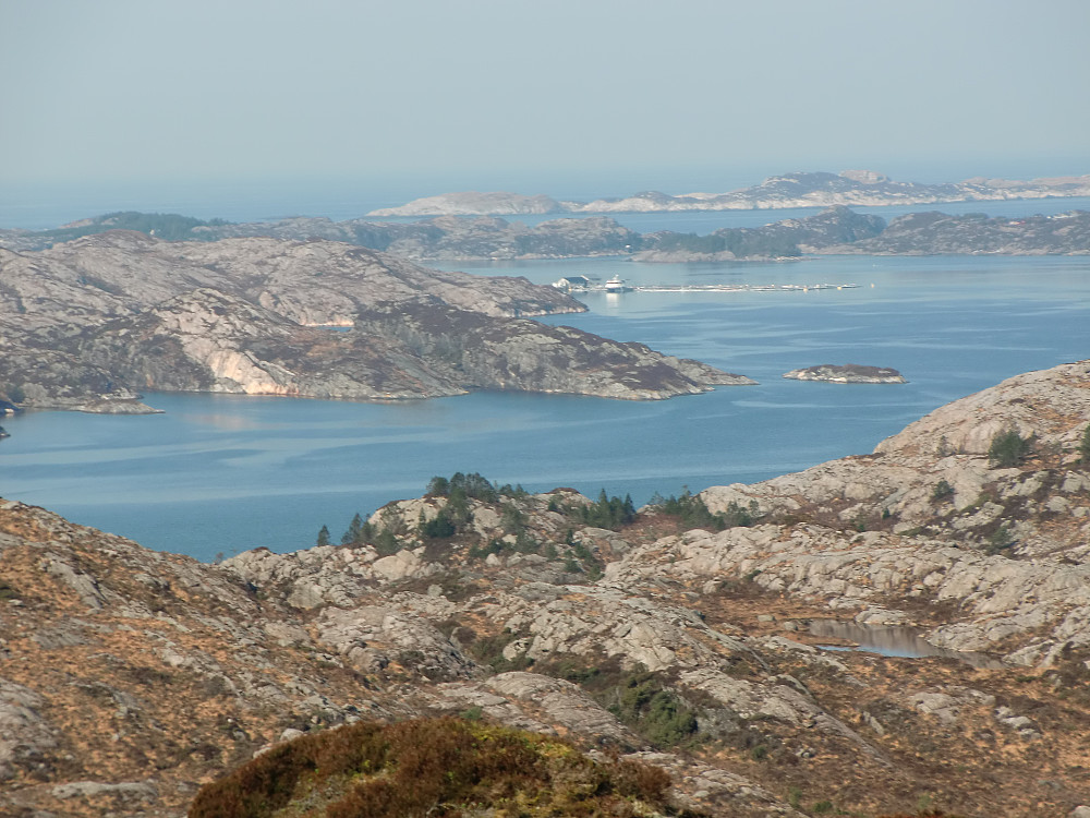 Zoomet bilde mot Syltosen fra V. Storhaugen