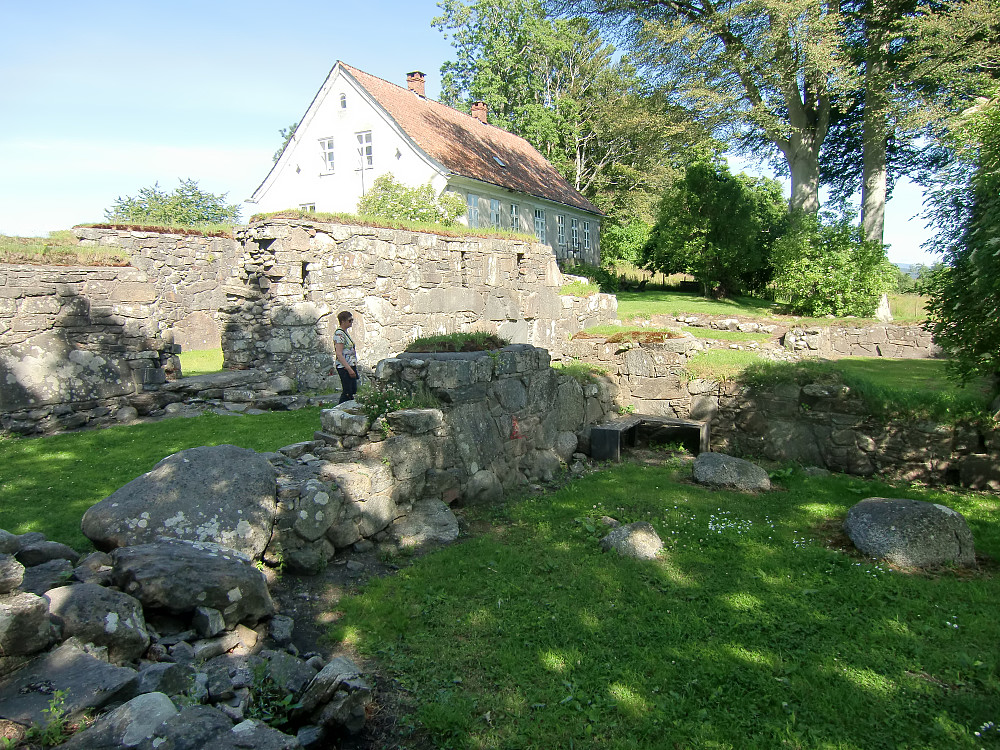 Halsnøy kloster