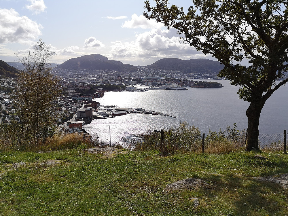 Bergen fra Sandviksbatteriet