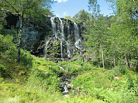 Fin foss i Hovlandselva