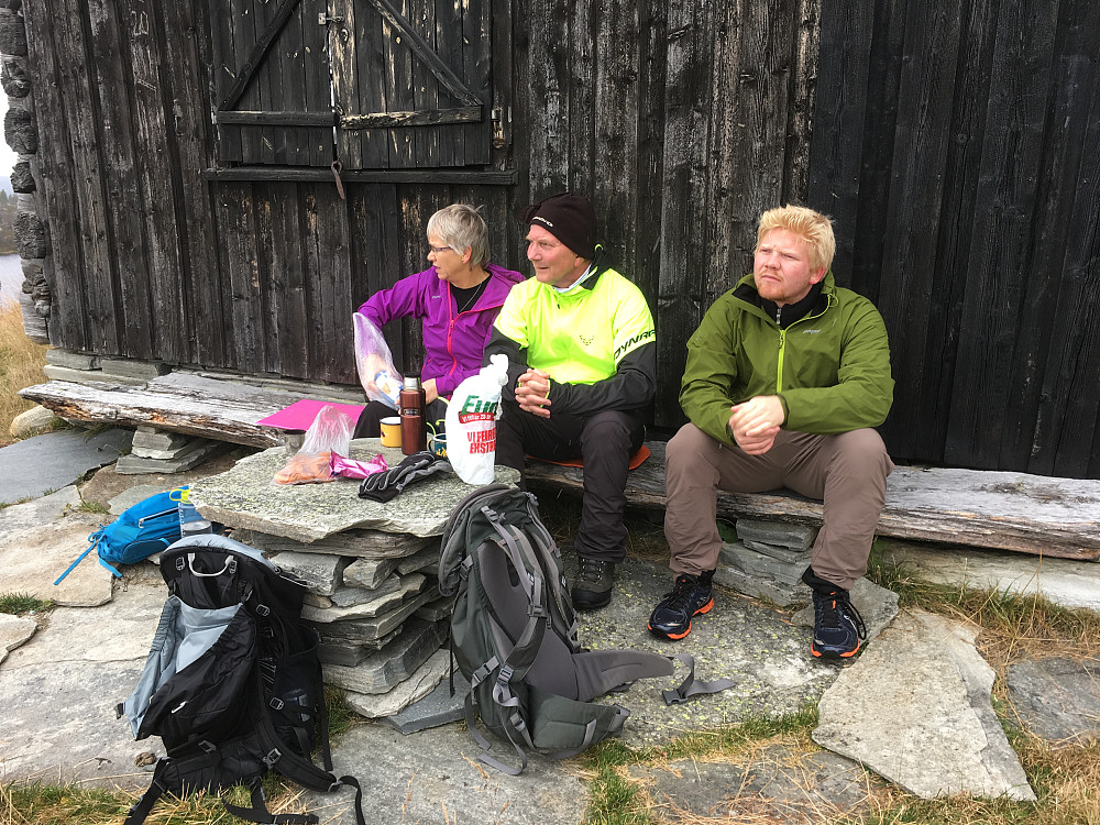 Kaffe, kjeks og smultring