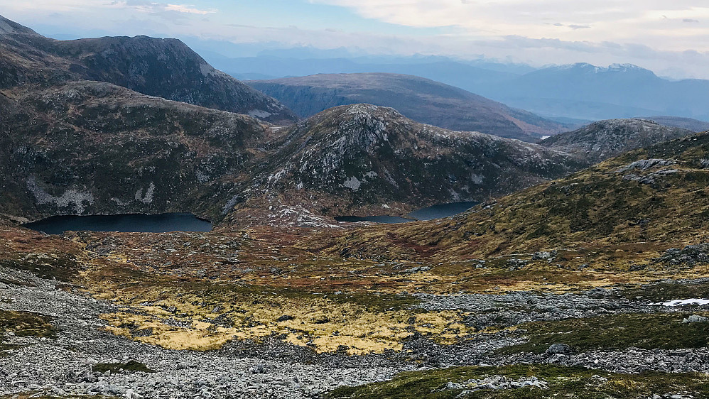 Ned mot Lågåsen/Seterfjellet