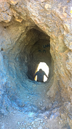 Grotte nummer 2, Pål på vei gjennom