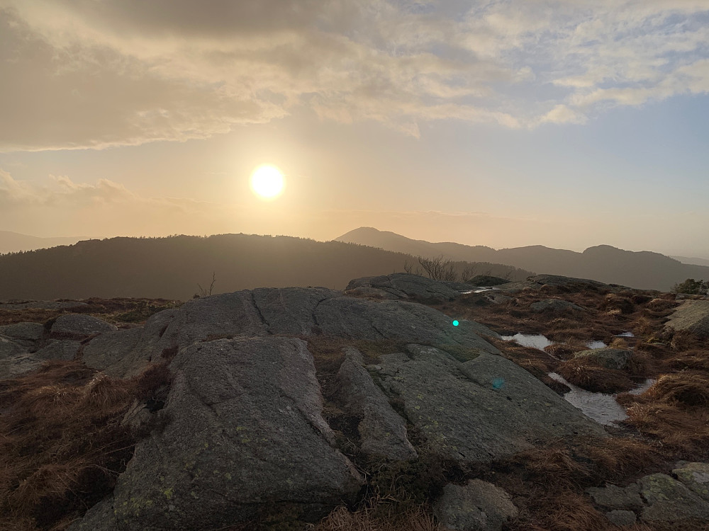 Olsokfjellet med Lyderhorn i bakgrunnen