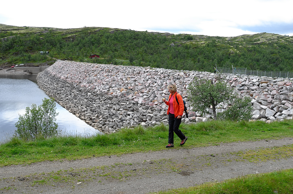 Demningen ved Innerdalsvannet