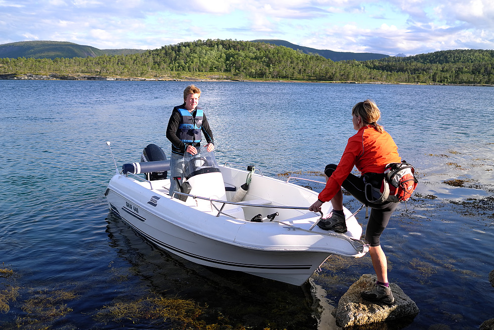 Båtskyss med Lars til Tannøya