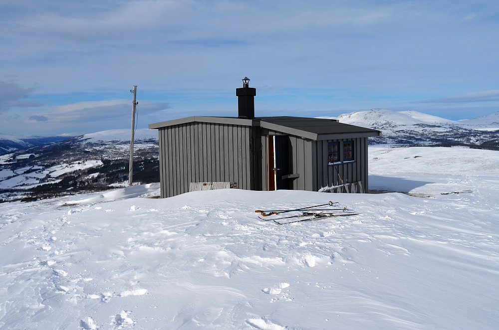 Åpen hytte på Kaltberget
