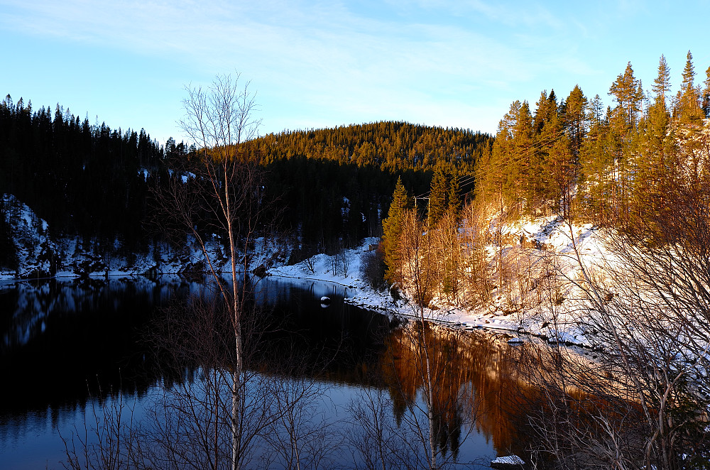 Klauvsjøåsen lengst bak
