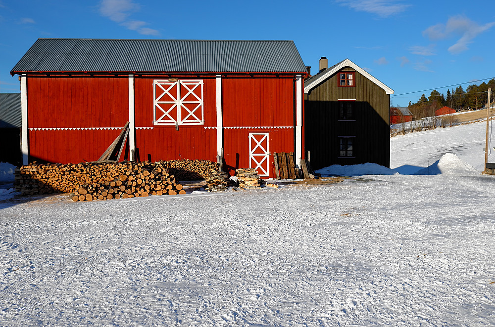 Storbudalen gård