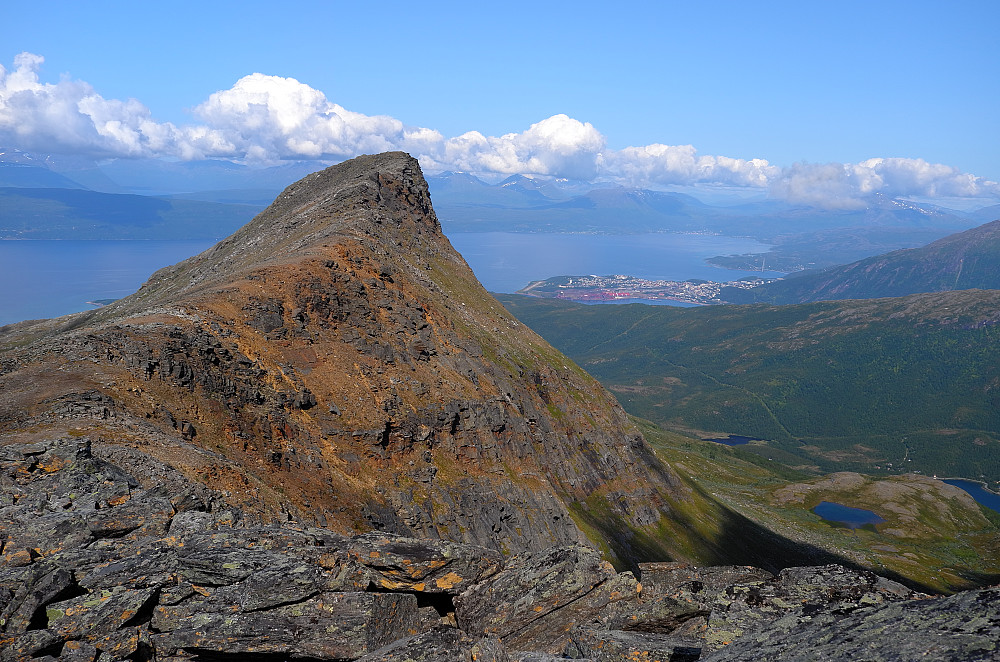 Litltinden og Narvik by