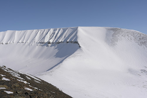 Bratt oppgang til Operafjellet