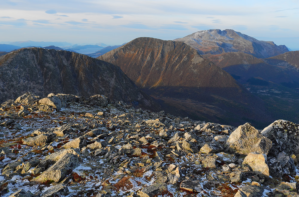 Oterfjellet, Melen, Blåskjerdingen