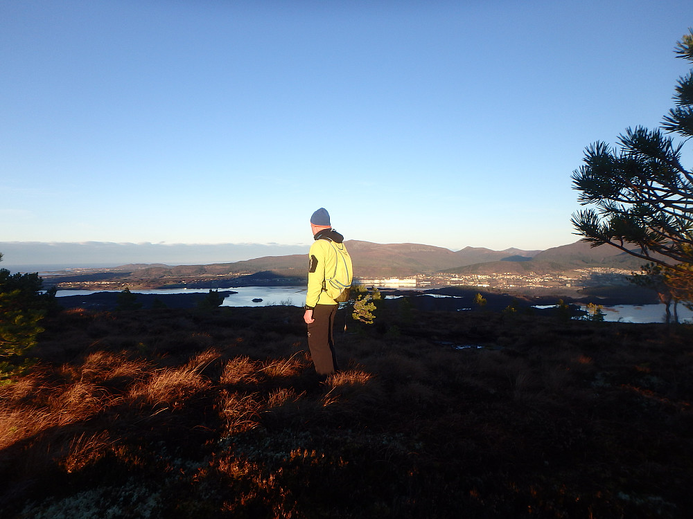 Utsikt var det også fra Skarsbøåsen.