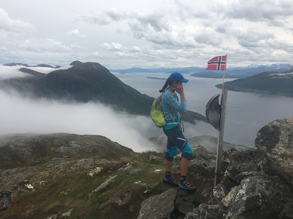 Det var fint på toppen, kom over tåka.