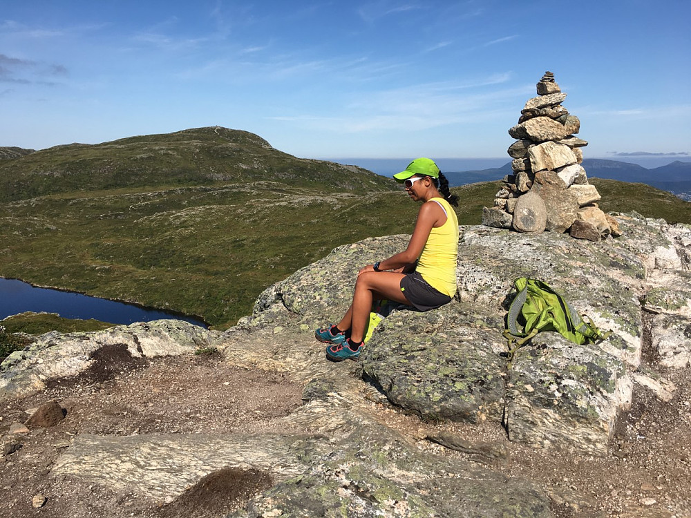 På Tusenårsvarden, Middagsfjellet neste mål.
