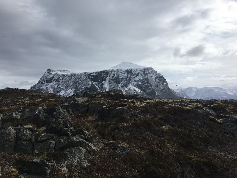 Snø og sikkert skiføre igjen på Sjurvarden.