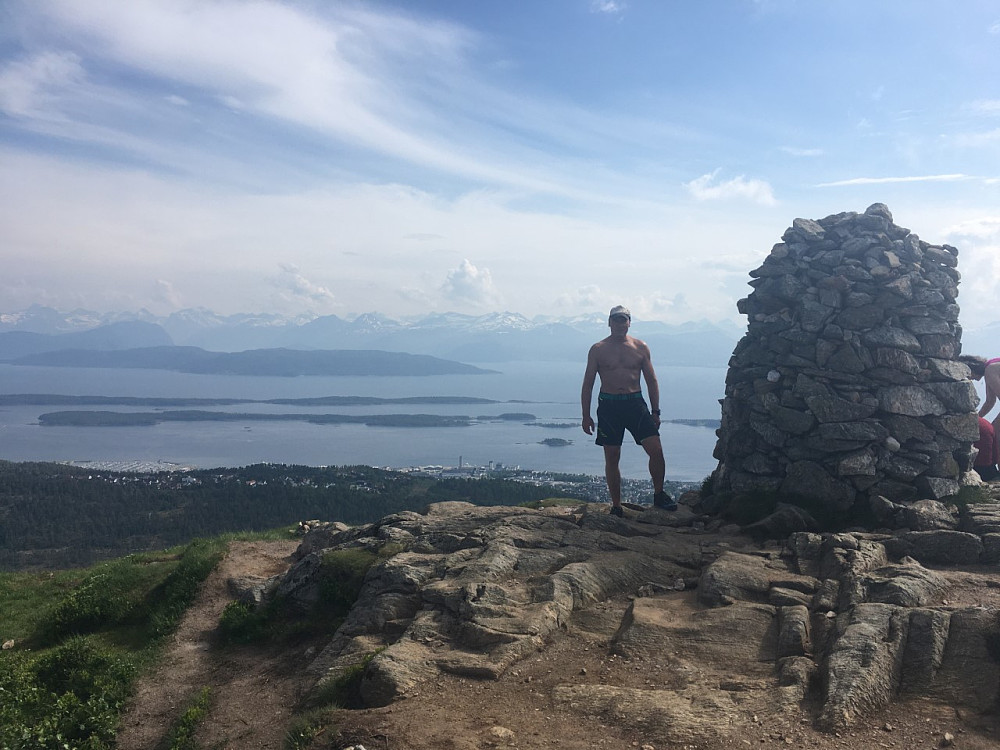 Gamlefar sin 200 tur hit. Går for 300 neste.