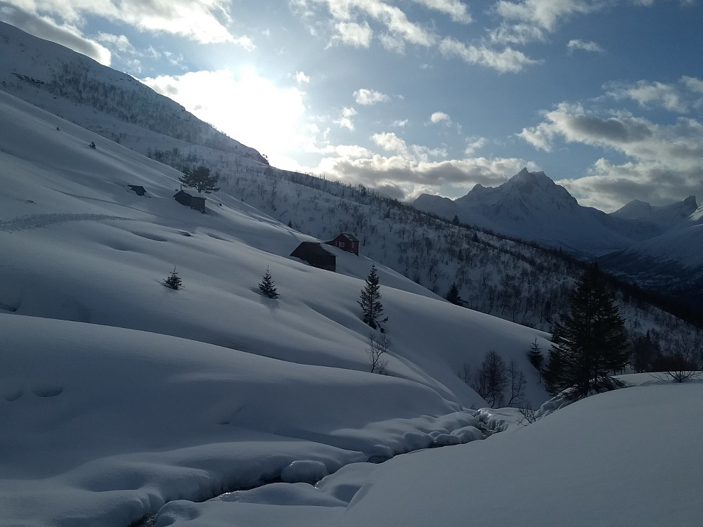 Ved Loftskarsetra.