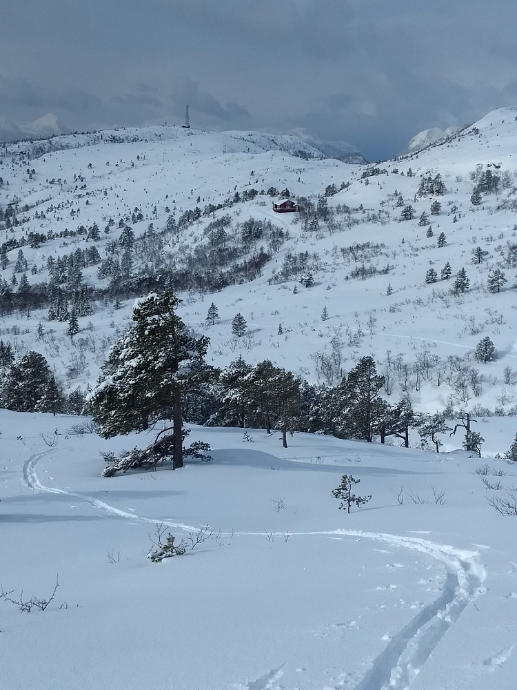 Mot Skihytta. Slik har jeg aldr sett det i midten av mai.