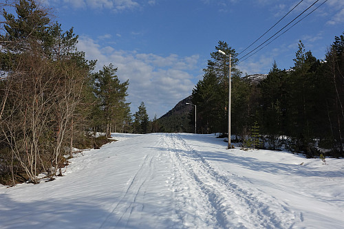 Fortsatt bra med snø i lysløypa.