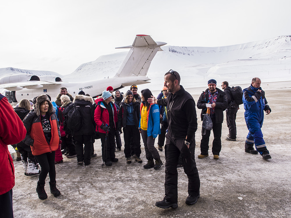 Gjengen på Svalbard før avreise Nordpolen