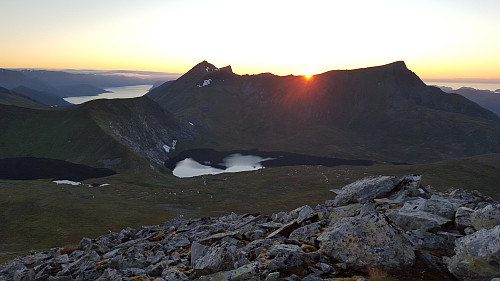 Solnedgang over Grøthornet & Bergehornet