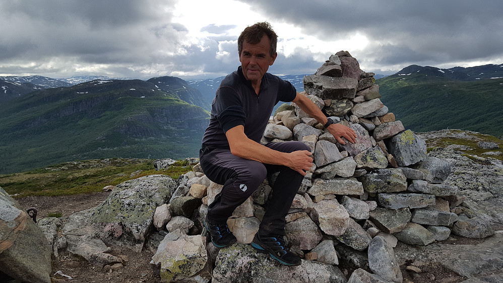 På Hovdenuten