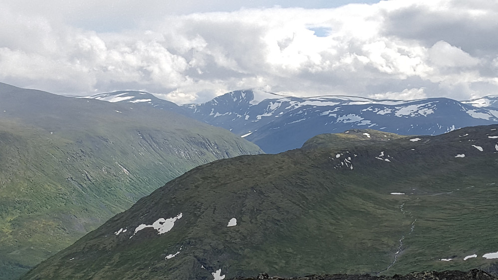 Mot Grøvudalen & Grønliskardtinden