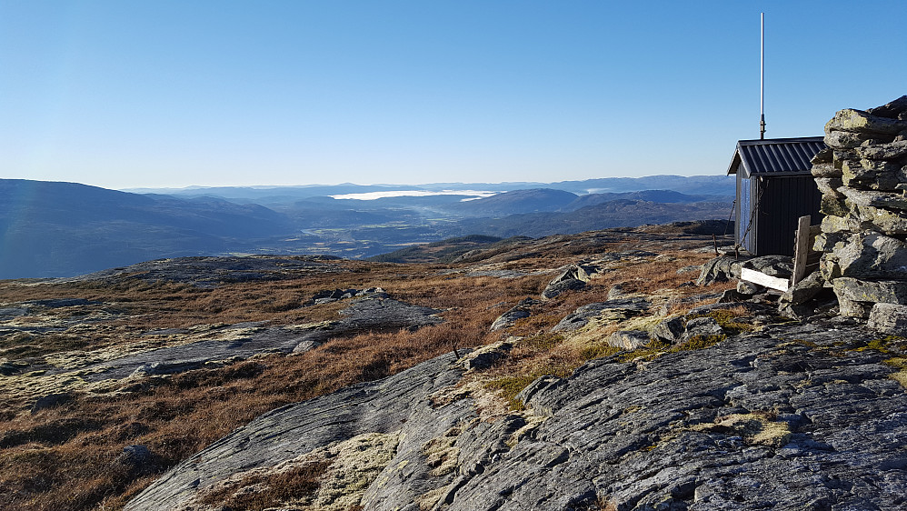 Utsikt vestover fra Tømmeråsfjellet