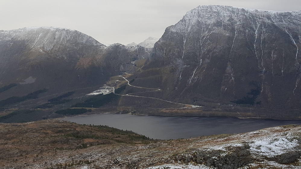 Mot Langvatnet, Sleppskaret og Talstadhesten