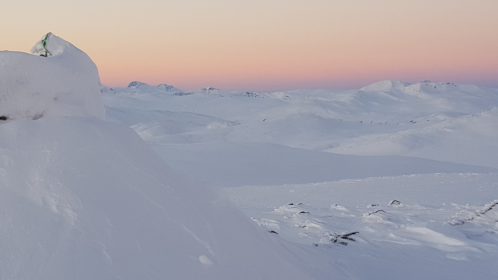 Snota, Trollhøtta og Svarthøtta