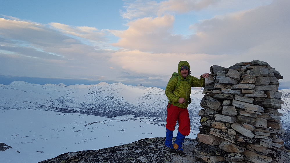 På toppen av fjellet med det rare navnet; Lorthøa :)