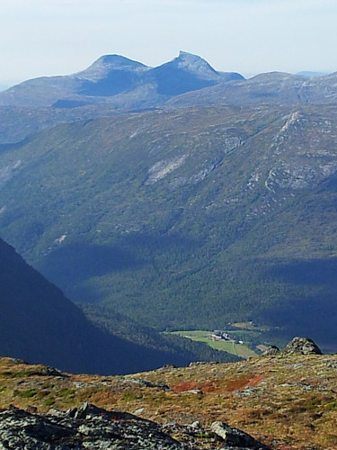 Utsikt fra Skardnebba - mot Kårvatn