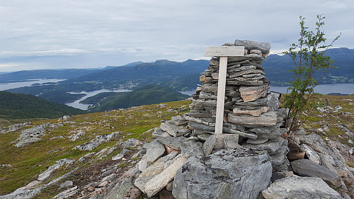 På Vardfjellet - Utsikt mot Aure
