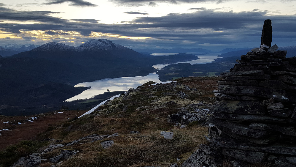 Osvatnet, Fannefjorden, Skåla mm..