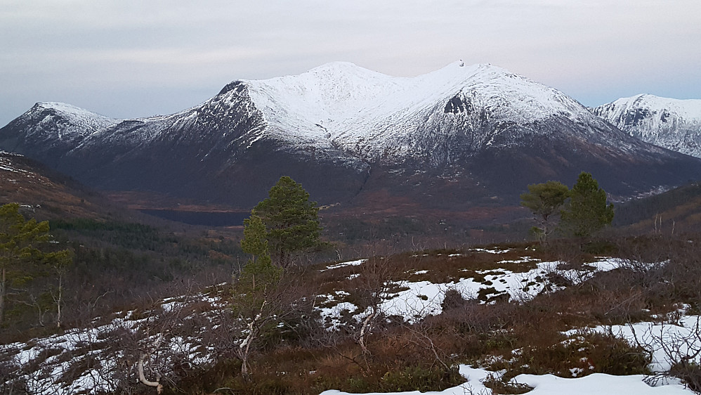 Smørbottind & Kvasstinden