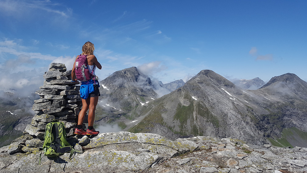 På Kjørsetdalshornet.