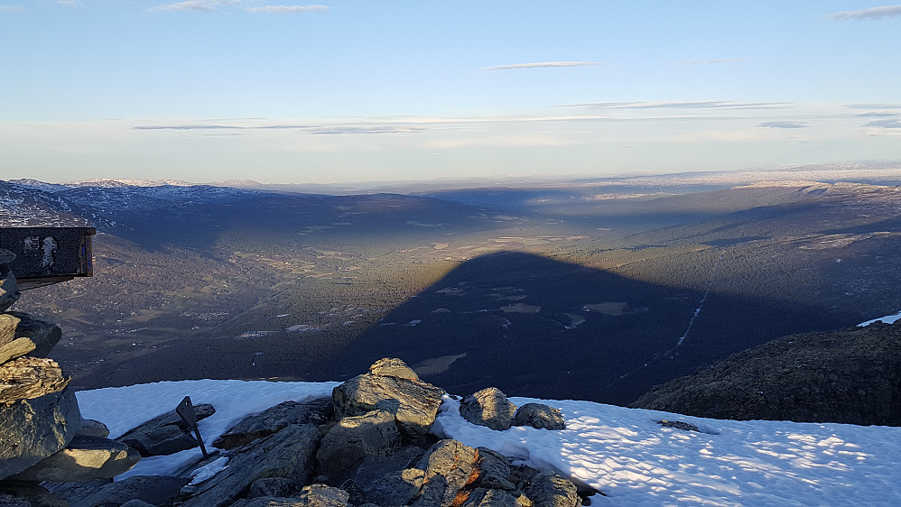 Skyggen av Allmannberget :)
